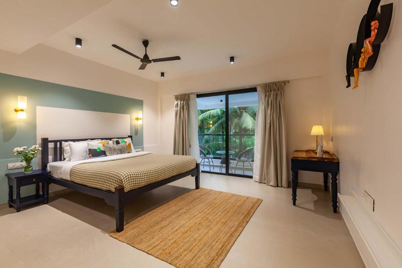 Villa Sereno By Stayvista - An Elegant And Entertaining Retreat Featuring A Swimming Pool, Outdoor Jacuzzi, Modern Interiors, And A Snooker Table Alībāg Ngoại thất bức ảnh