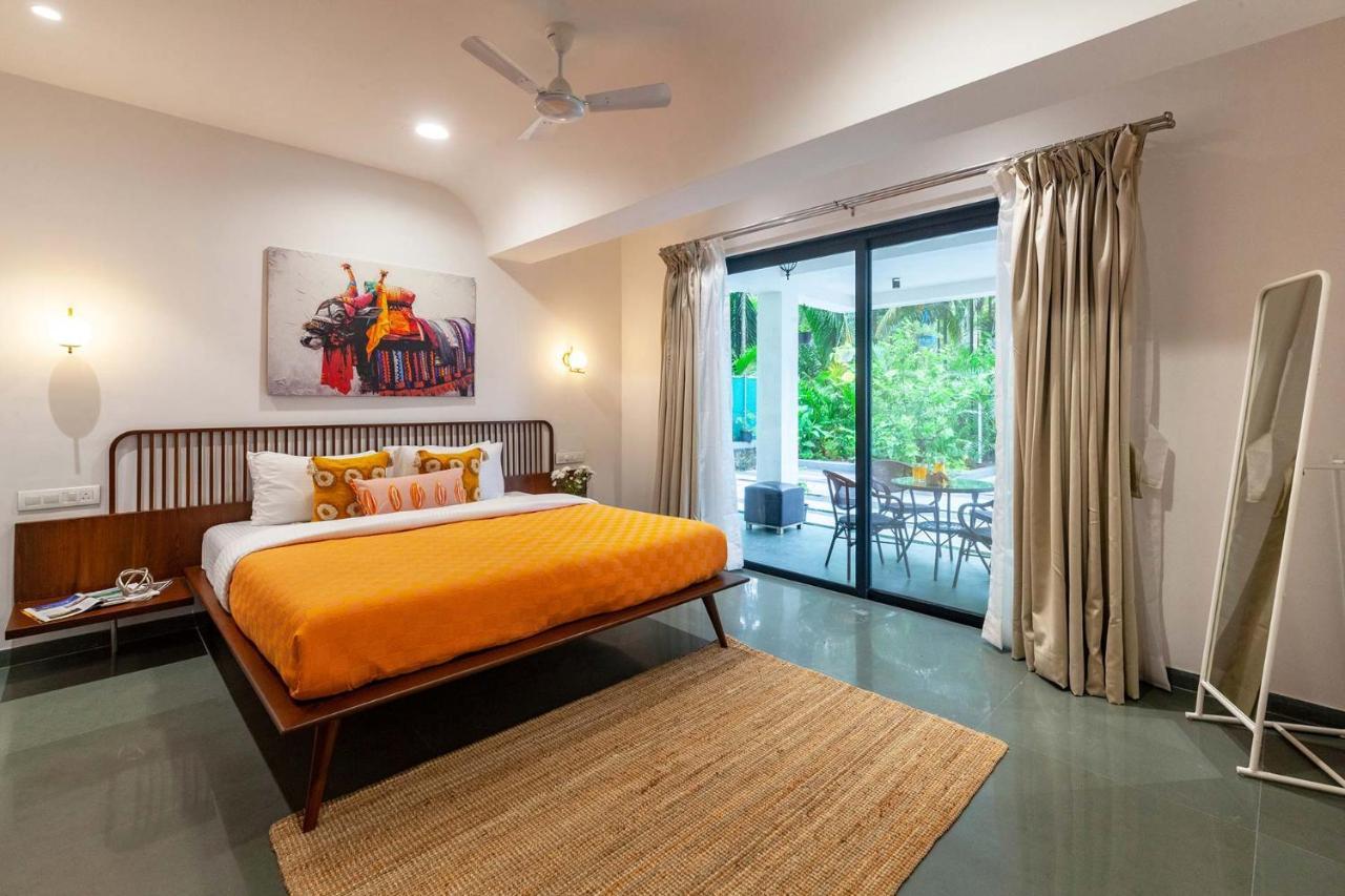 Villa Sereno By Stayvista - An Elegant And Entertaining Retreat Featuring A Swimming Pool, Outdoor Jacuzzi, Modern Interiors, And A Snooker Table Alībāg Ngoại thất bức ảnh